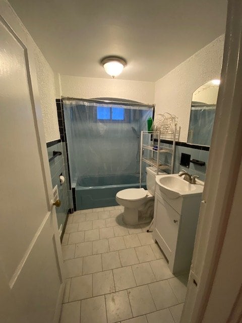Building Photo - 212 Alpine Pl