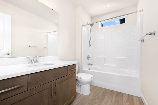 Building Photo - 23702 8th Dr SE