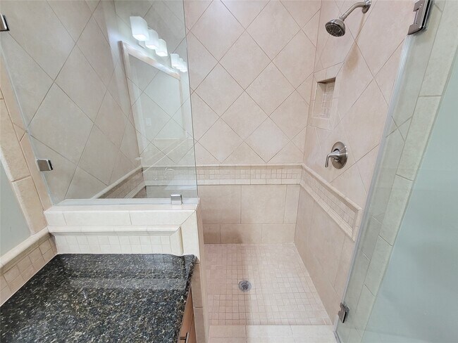 Building Photo - 2318 Ansbury Dr