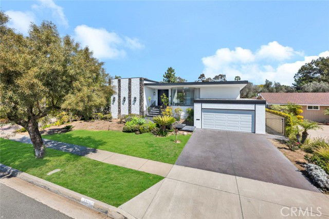 Building Photo - 4338 Fairway Dr