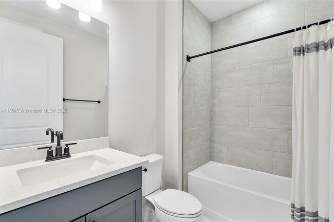 Building Photo - 4434 Tacoma Pk Dr