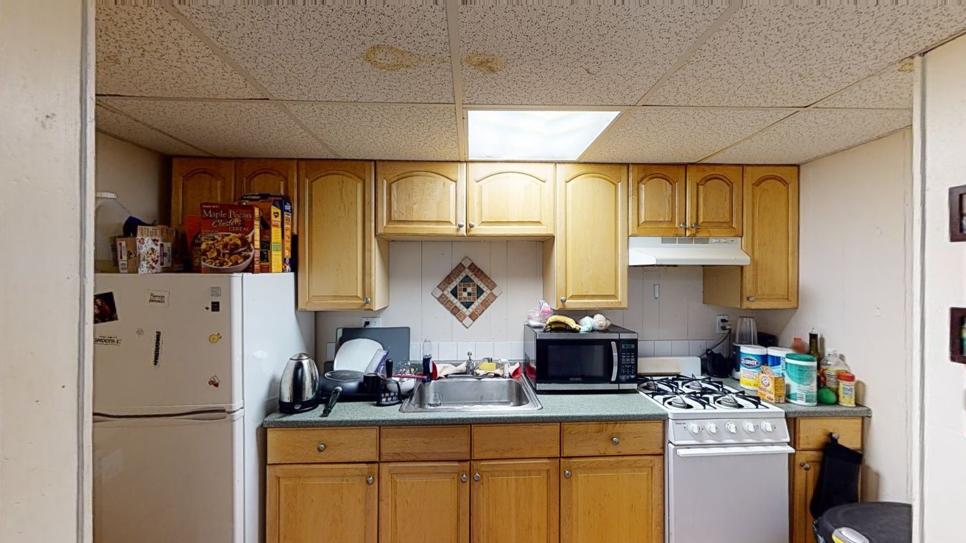 Building Photo - 15 Glenville Ave