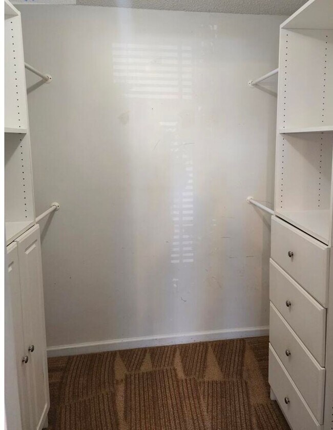 Building Photo - 1302 Loblolly Dr