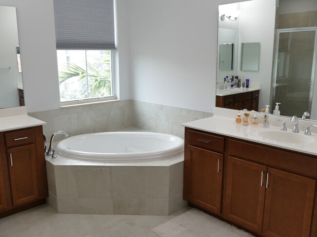 Building Photo - 5215 Golden Eagle Ter