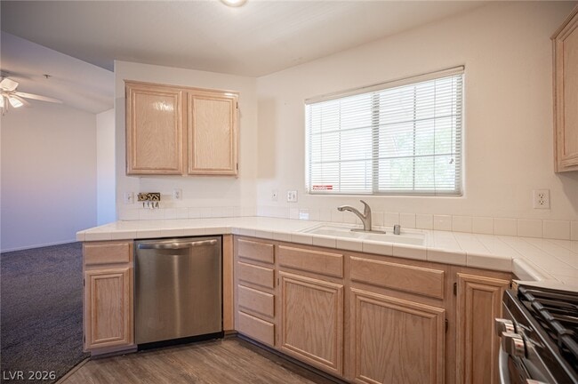 Building Photo - 1844 Scimitar Dr
