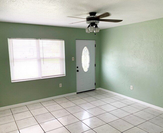 Building Photo - 7075 47th St N