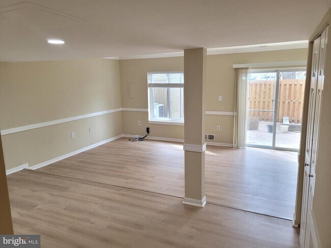 Building Photo - 9627 Horizon Run Rd