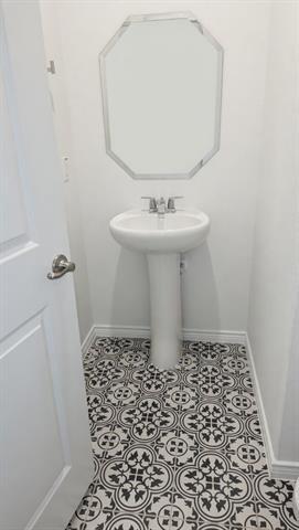 Building Photo - 956 Lost Mine Trl