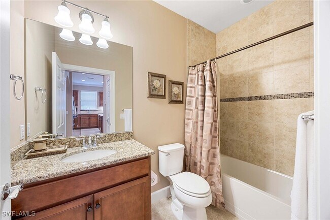 Building Photo - 7638 Jacaranda Ln