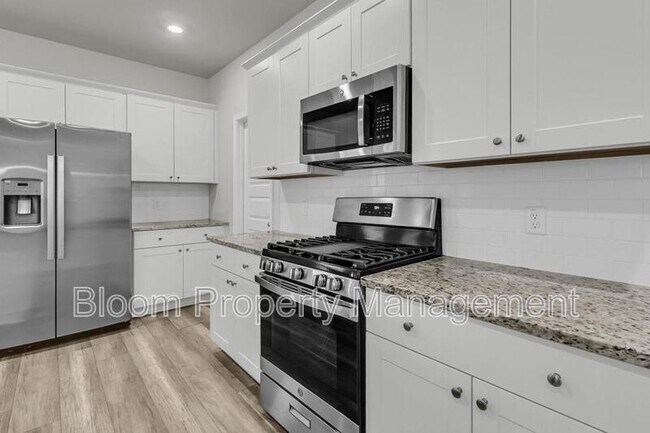 Building Photo - 181 Camellia Bloom Dr