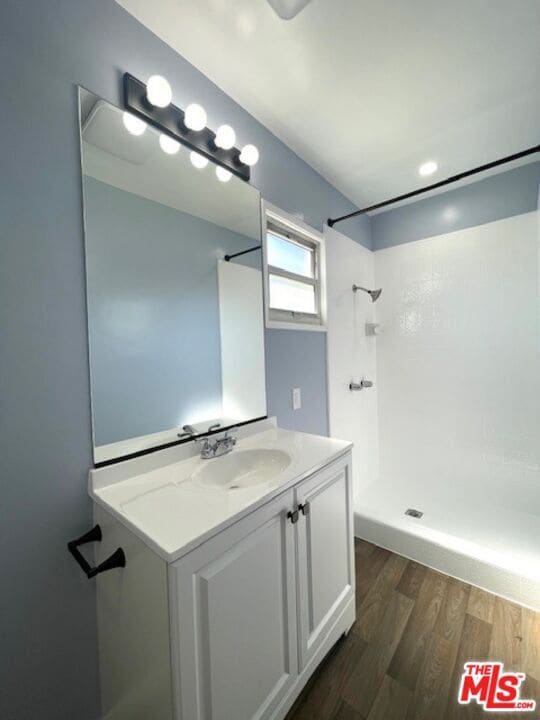 Building Photo - 7330 W 89th St