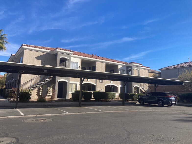 Building Photo - 10245 S Maryland Pkwy