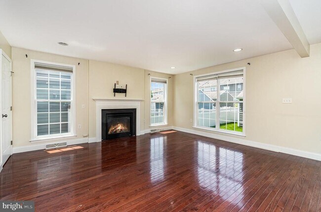 Building Photo - 57 Tavern House Hill
