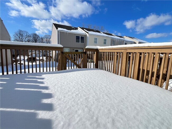 Building Photo - 35 Camberley Pl