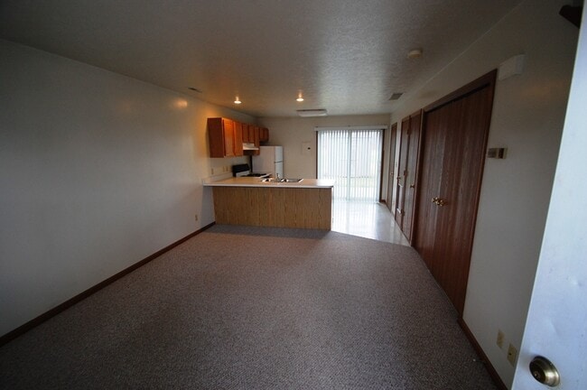 Building Photo - 127-WATERTOWER