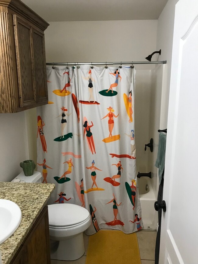 Building Photo - 15637 Finistere St