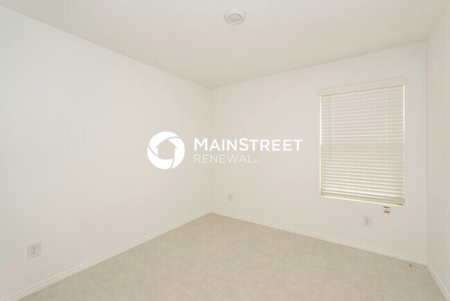 Building Photo - 3 Bedroom Pet-Friendly Home in Fort Worth, TX with Main Street Renewal