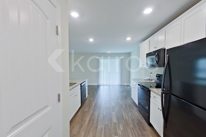 Building Photo - 74 W Luminous Way