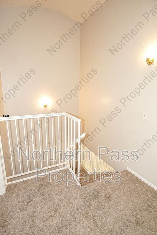 Building Photo - 11027 Sunshine Ct