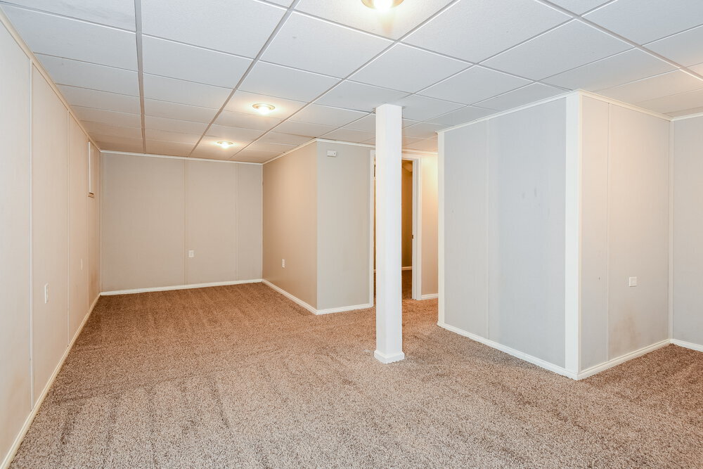 Building Photo - 503 Brooksdale Dr