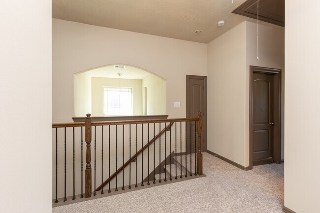 Building Photo - 87 Aventura Pl