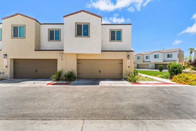 Building Photo - Modern Gated Townhome Living with Resort-Style Community Amenities