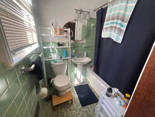 Building Photo - 4826 Kilbourne Rd