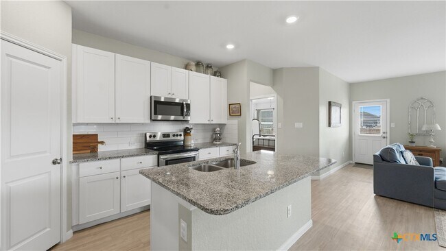 Building Photo - 2717 San Martin Ln