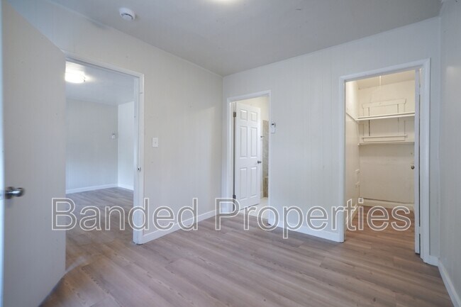 Building Photo - 8927 W 2800 S