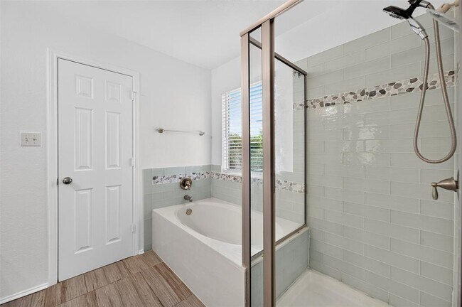 Building Photo - 2802 Turtle River Dr