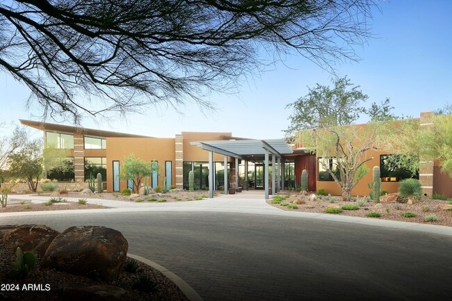 Building Photo - 3258 E Tina Dr