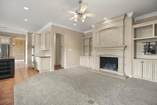 Building Photo - 3103 River Bend Dr