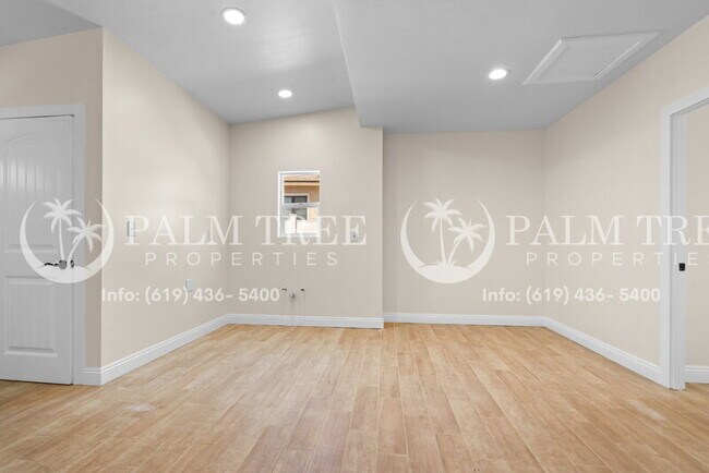 Building Photo - 1811 Greenfield Dr