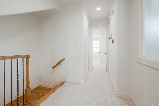 Building Photo - 1804 Haddon St
