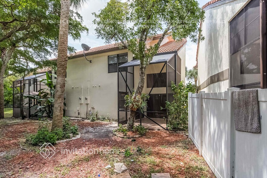 Building Photo - 6647 Boca Hermosa Ln