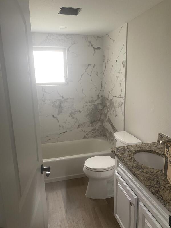 Building Photo - 5308 S Lockwood Ridge Rd