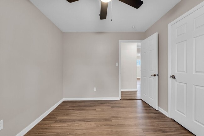 Building Photo - 6775 Middlebrook Blvd