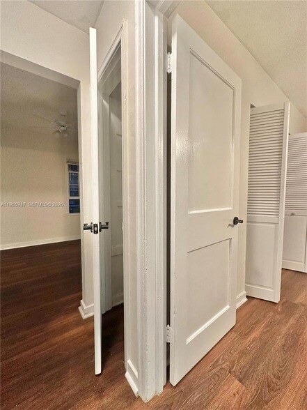 Building Photo - 430 76th St