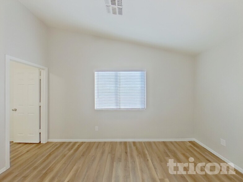 Building Photo - 19303 N Leland Rd