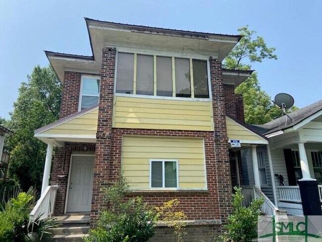 Primary Photo - 1205-1207 E 38th St