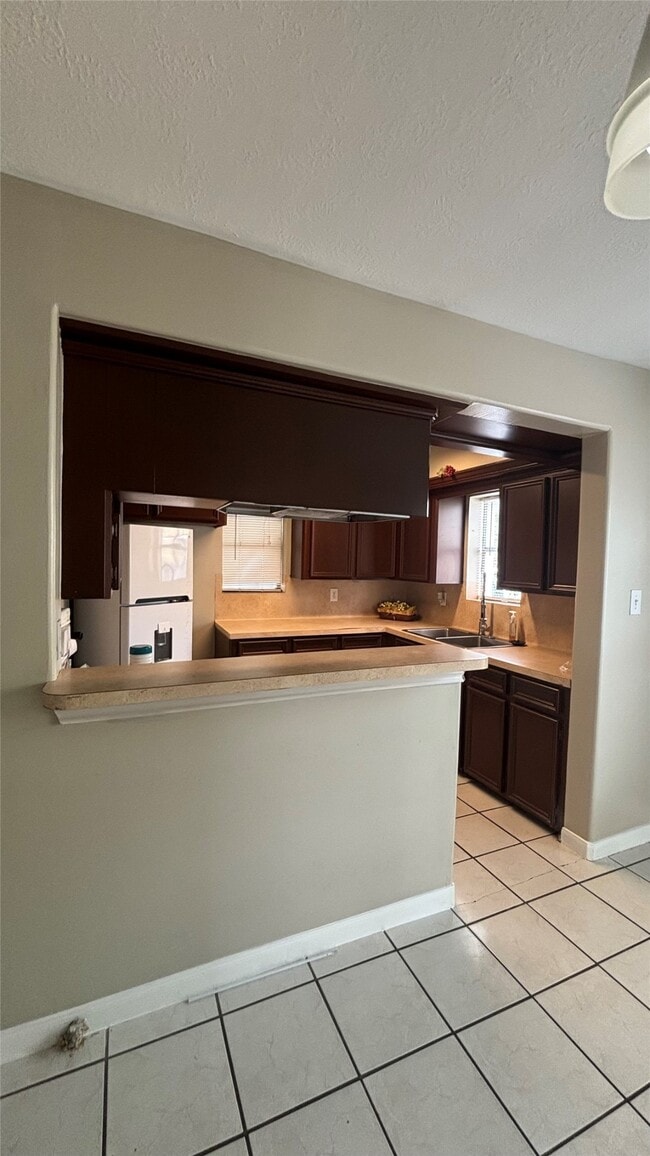 Building Photo - 2340 Cumberland St