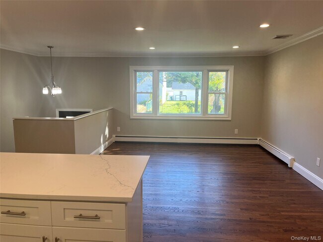 Building Photo - 26 Hanover Pl