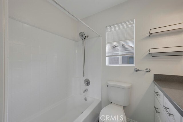 Building Photo - 1519 Spruce St