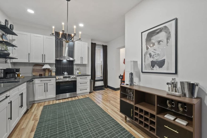 Building Photo - 286 Taylor Ave