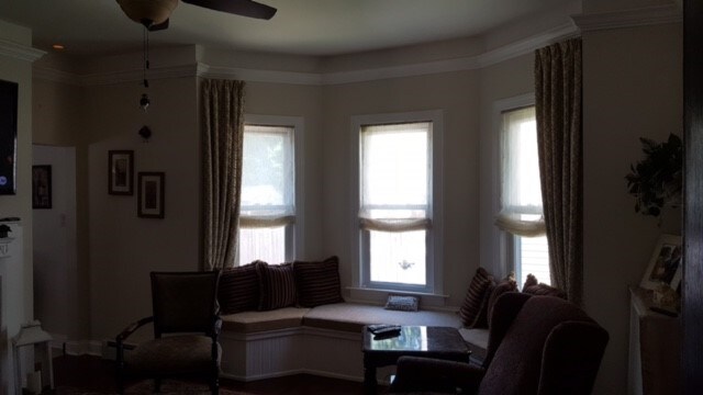 Building Photo - 50 E Bettlewood Ave