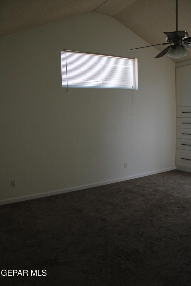 Building Photo - 12516 Twin Leaf Dr