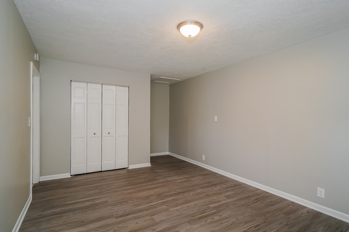 Building Photo - 5219 Heathwood Dr