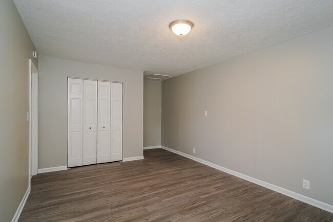 Building Photo - Inviting 4-Bedroom Home in Indianapolis