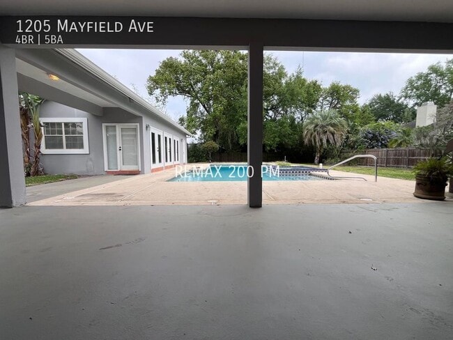 Building Photo - 1205 Mayfield Ave
