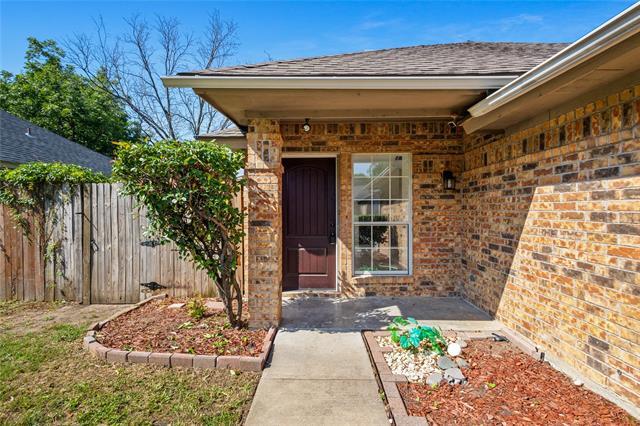 Building Photo - 217 N Bugle Dr